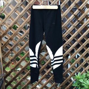 Adidas Originals giant logo leggings, Medium